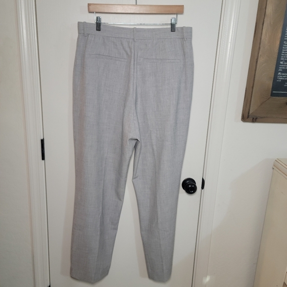 Abercrombie & Fitch Curve Love Gray Quinn Tailored Straight Pants Size 32/14L - Picture 6 of 9